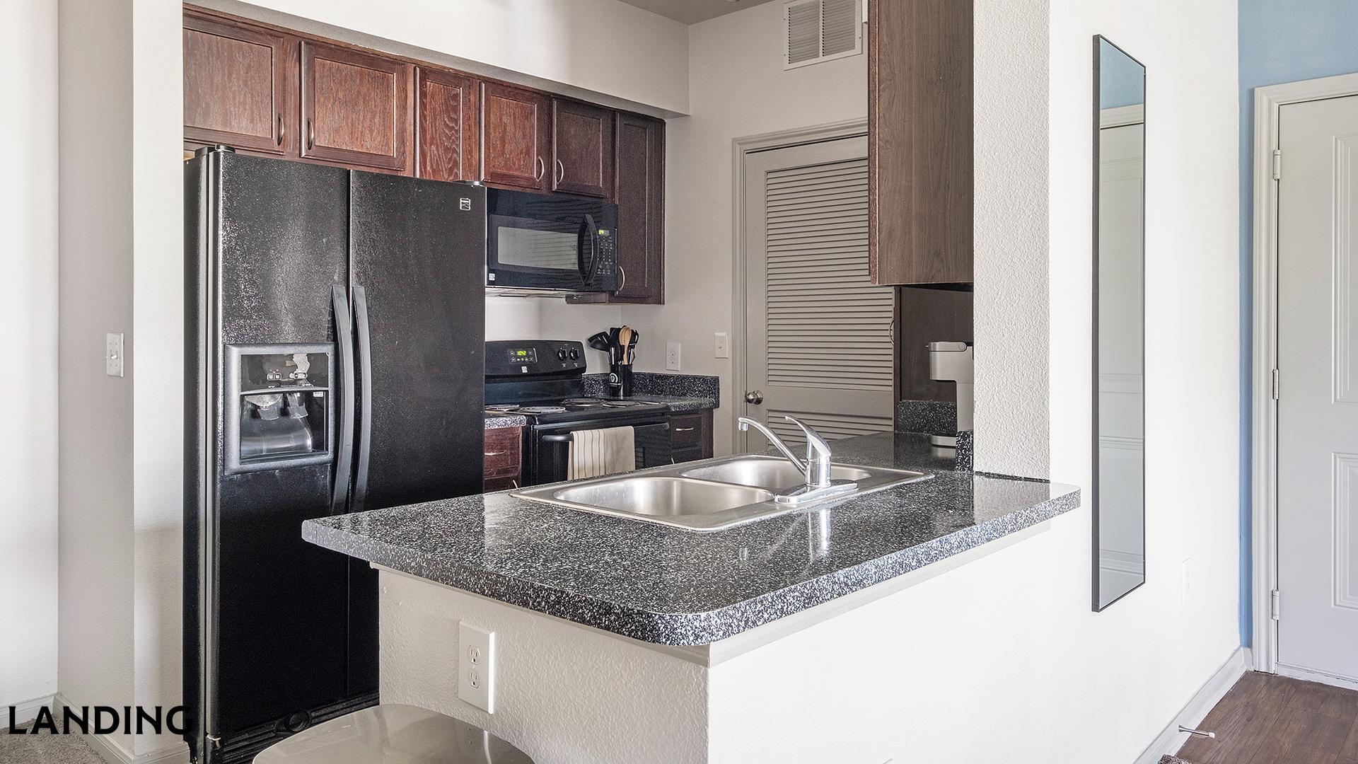 Building Photo - 15330 Liberty River Dr