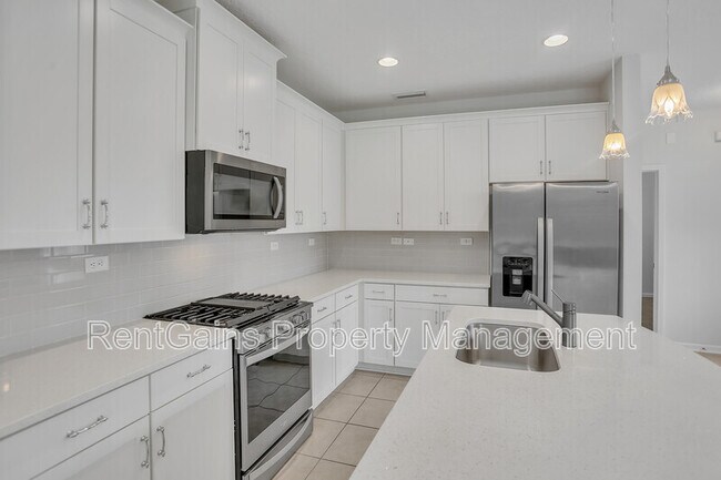 Building Photo - 133 Leeward Island Dr