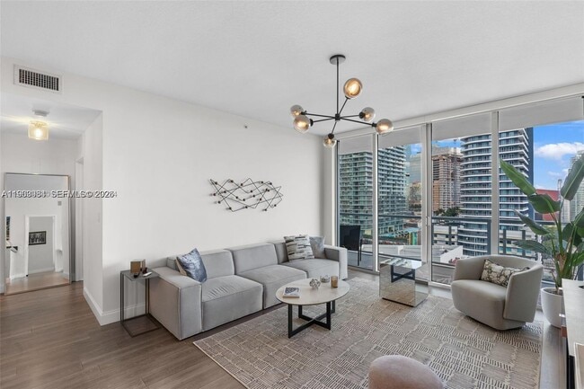 Building Photo - 79 SW 12th St