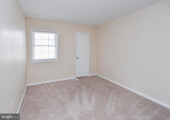 Building Photo - 11482 Laurelwalk Dr