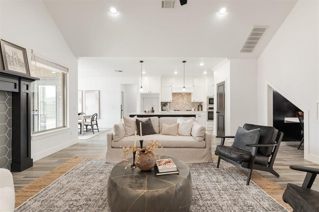 Building Photo - 3217 Pinnacle Peak Dr