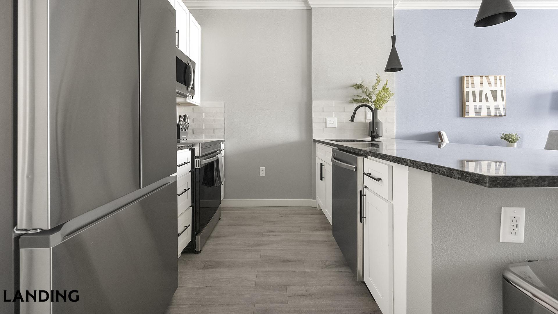 Building Photo - 901 Colorado Blvd