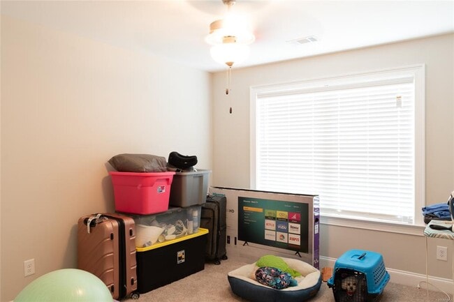 Building Photo - 950 Wheat Ridge Dr