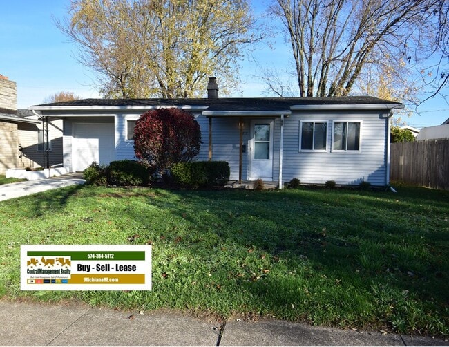 Primary Photo - Updated McKinley Terrace home, 3 bedroom 1...