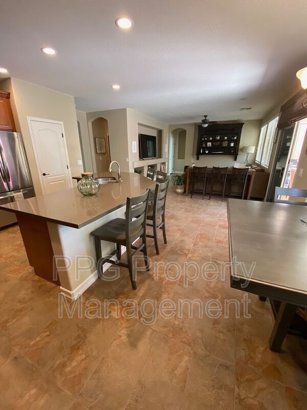 Building Photo - 14443 W Boca Raton Rd