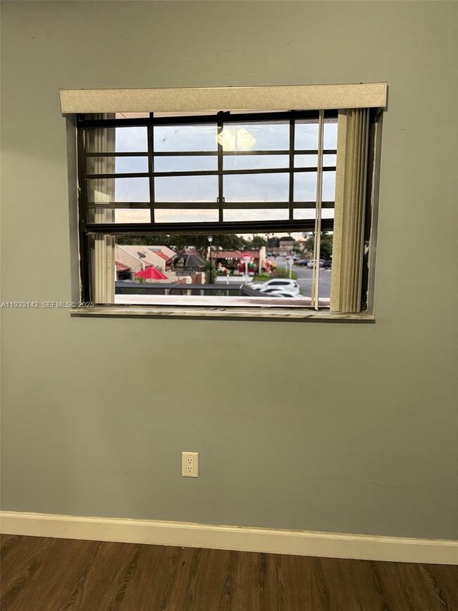 Building Photo - 6460 NW 192nd Terrace