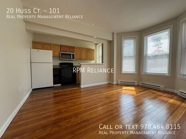 Building Photo - 20 Huss Ct