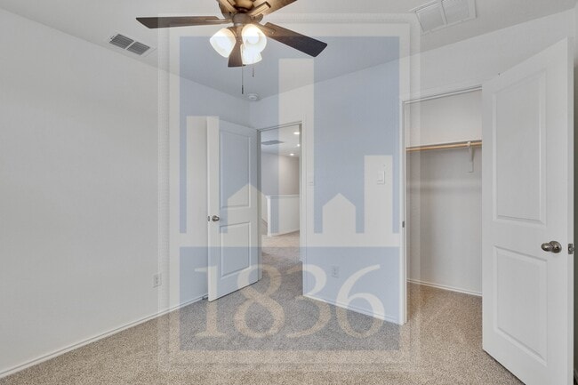 Building Photo - 304 Azua Path