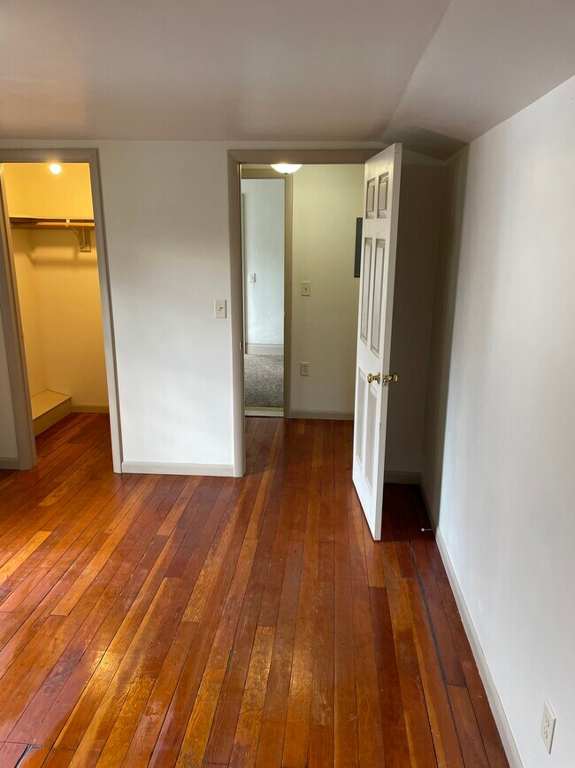 97 W Michigan Ave 97 W Michigan Ave Galesburg MI 49053 Apartment Finder