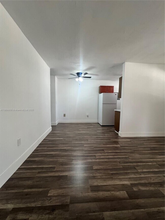 Building Photo - 7130 W 11th Ct