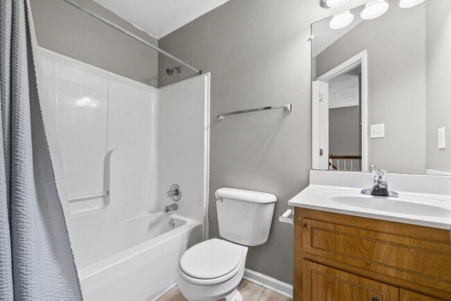 Building Photo - 3838 Aly Sheba Dr