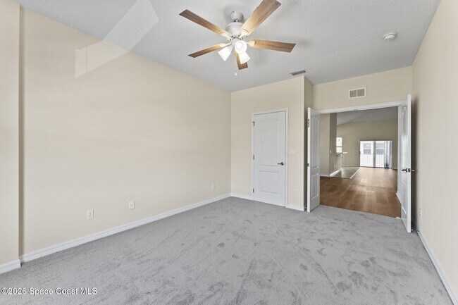 Building Photo - 907 Ocaso Ln