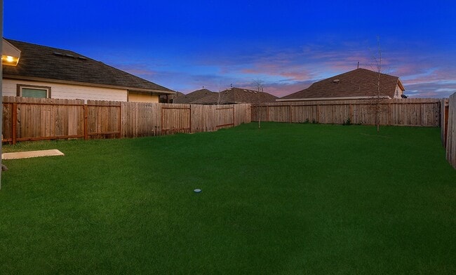 Building Photo - 1822 Brushy Cedar Ct