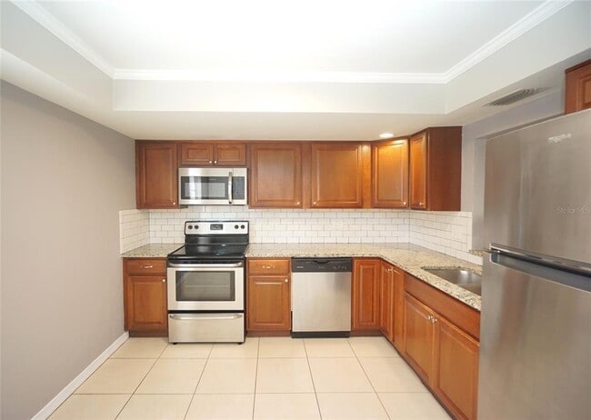 Building Photo - 10330 Carrollwood Ln