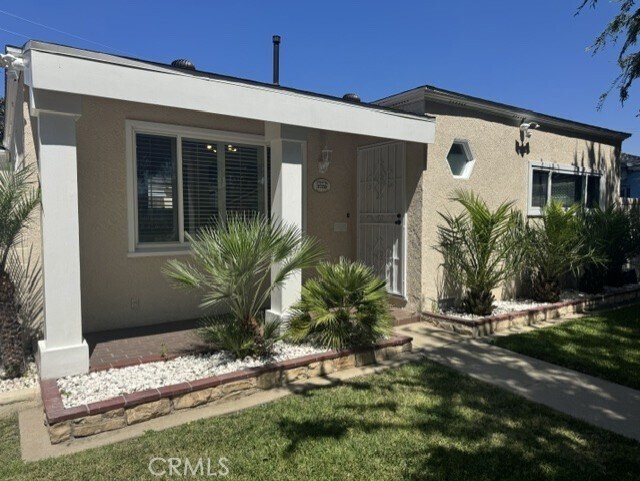 Building Photo - 3759 Ocana Ave