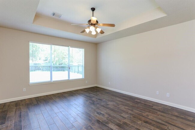 Building Photo - 20907 Field Manor Ln