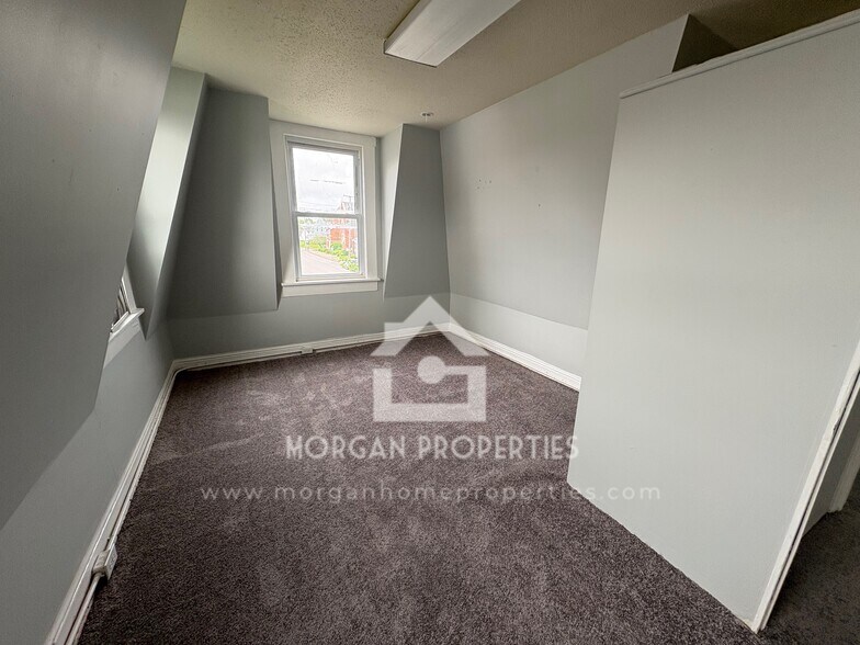 Building Photo - 317 N Harrison St
