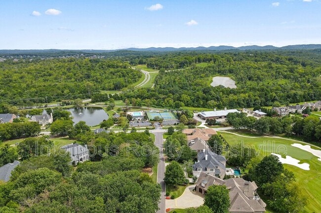 Building Photo - 7 Crooked Stick Ln