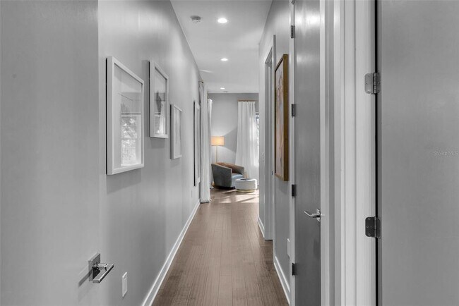 Building Photo - 3624 S Gardenia Ave