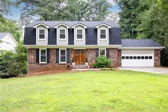 Building Photo - 2431 Prince Howard Trail