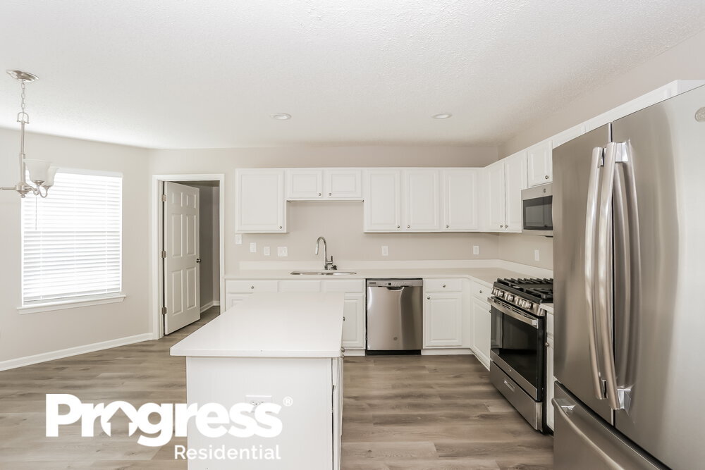 Building Photo - 9925 Aventide Ln