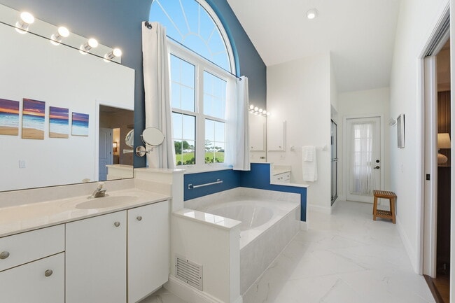 Building Photo - 1605 Slate Ct