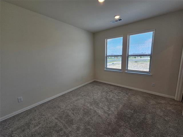 Building Photo - 2800 Jacaranda Dr
