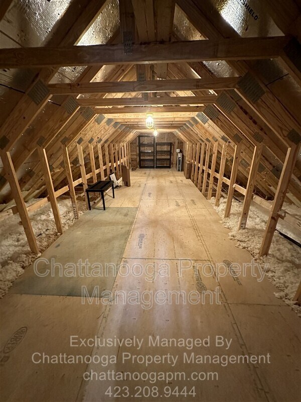 Building Photo - 1526 Bowtie Rd