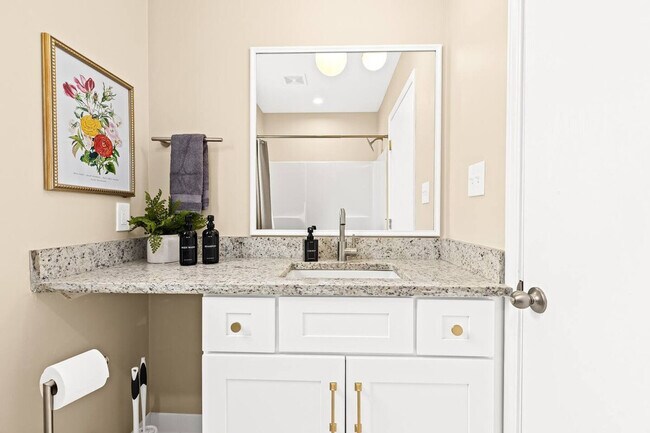 Building Photo - 27882 Gratiot Ave