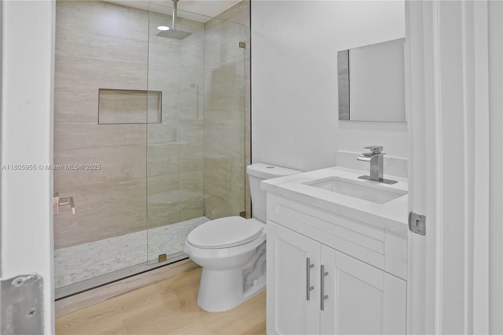 Building Photo - 9354 Arborwood Cir