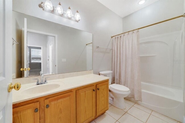 Building Photo - 1761 Delafield Dr