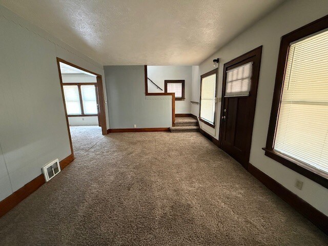 Building Photo - 1172 McKinley St NE