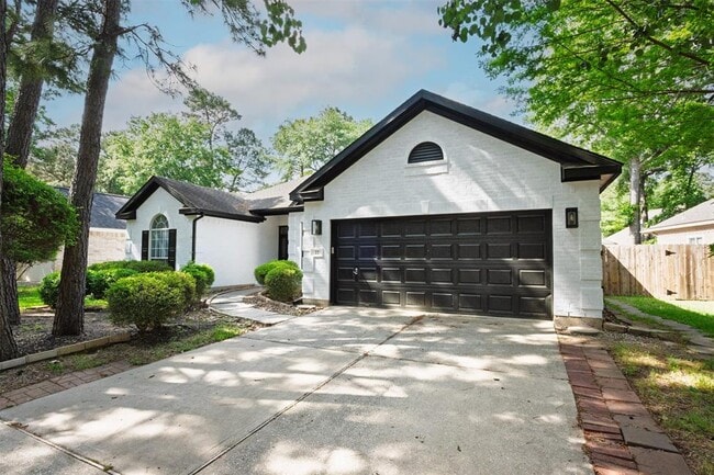 Primary Photo - 22 S Lace Arbor Dr