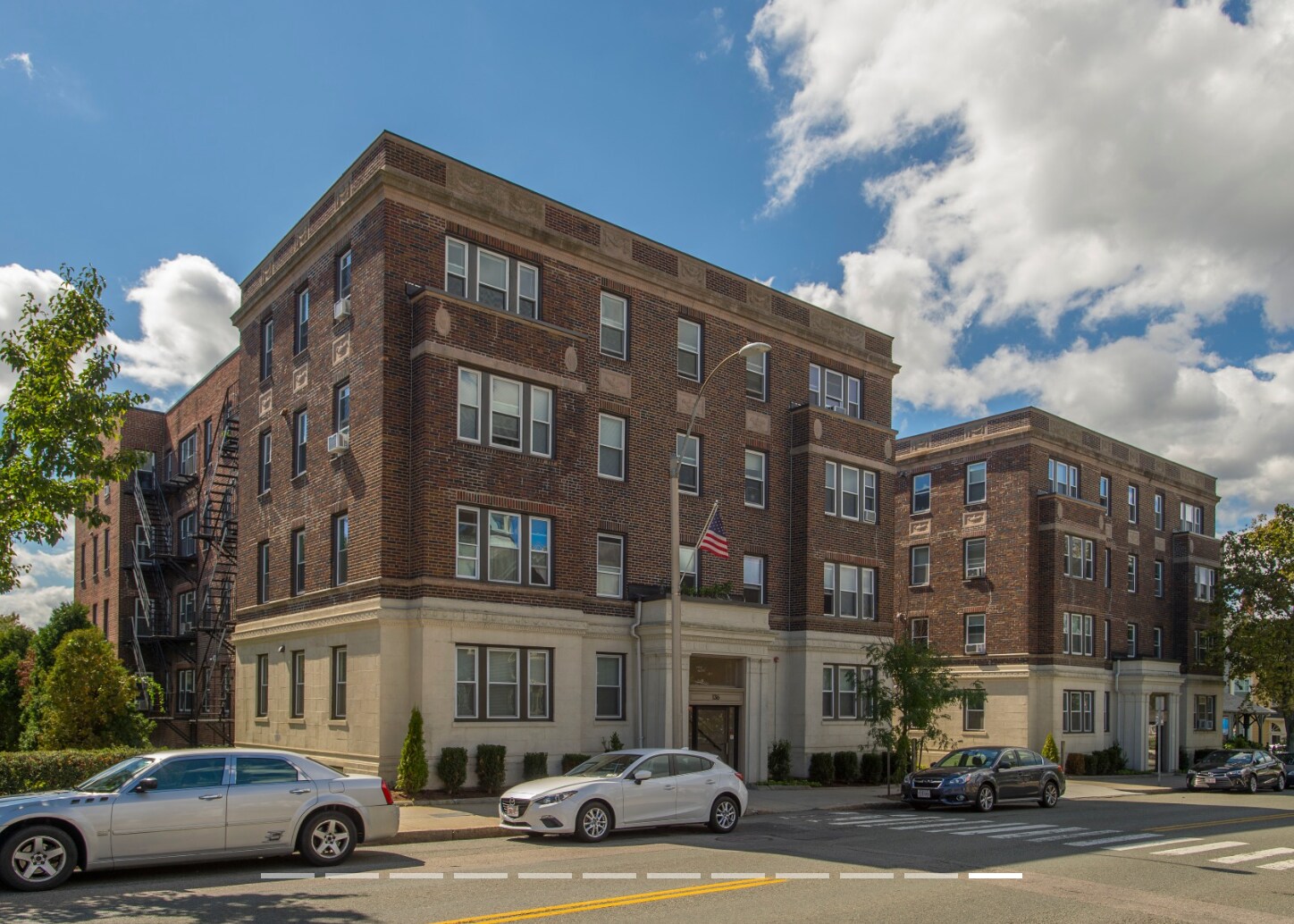 Building Photo - 140 Highland Ave