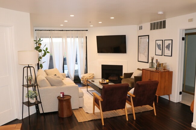 Building Photo - 35 Linden Ave