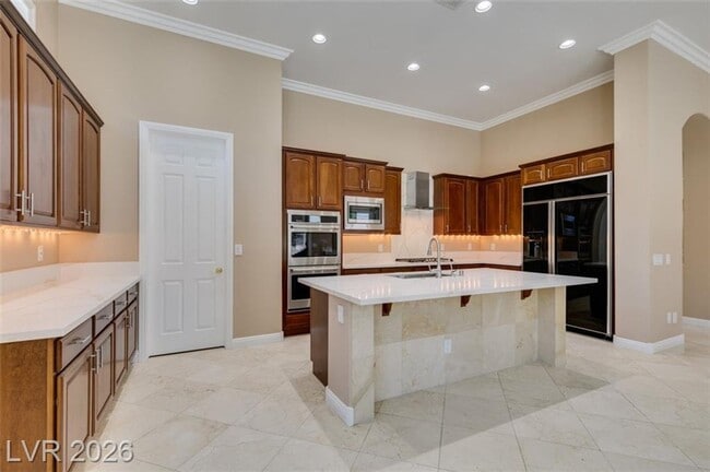 Building Photo - Elegant Anthem Country Club Residence with Spa, Balcony & 3-Car Garage