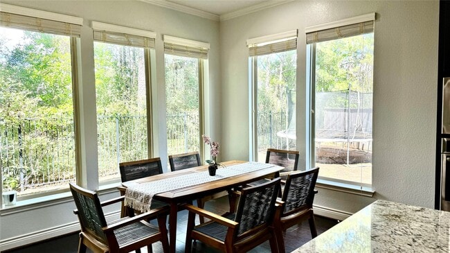 Building Photo - 27 Jonquil Pl