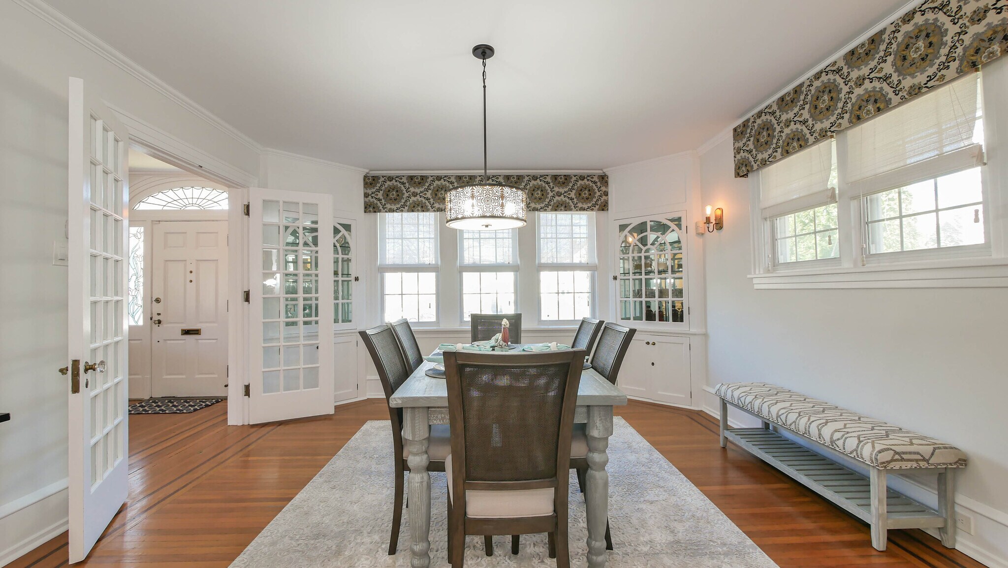 Building Photo - 6104 Ventnor Ave