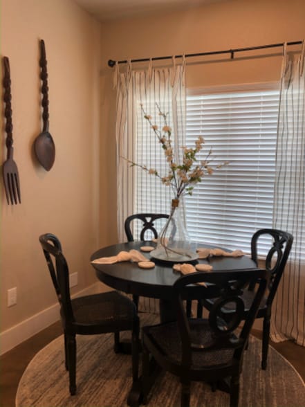 Building Photo - 3217 Belmont Dr