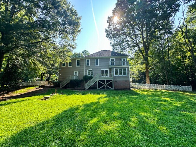 Building Photo - Cozy Oasis in Wake Forest!
