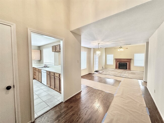 Building Photo - 16827 Ashbridge Ct