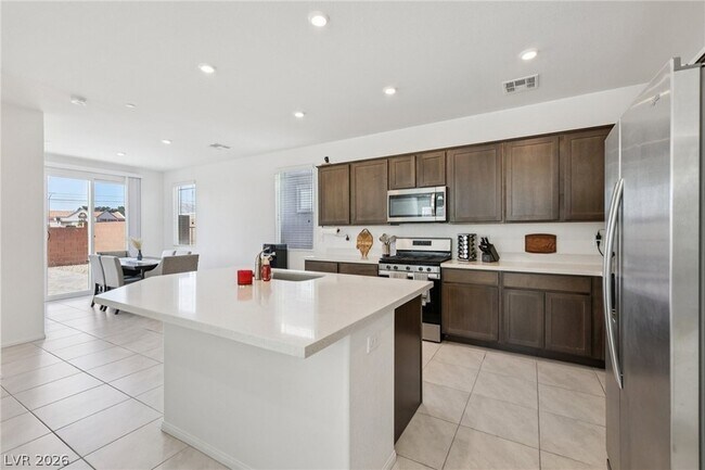 Building Photo - 4111 Rancho Crossing St