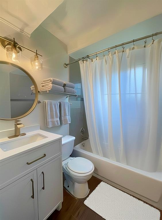 Building Photo - 3106 Duval St