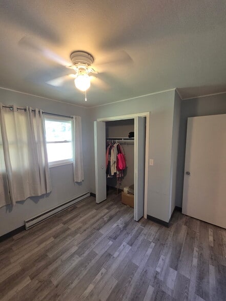 Building Photo - 108 N Dubildchen Dr