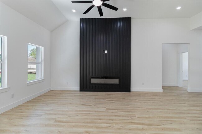 Building Photo - 103 Kawainui Ln