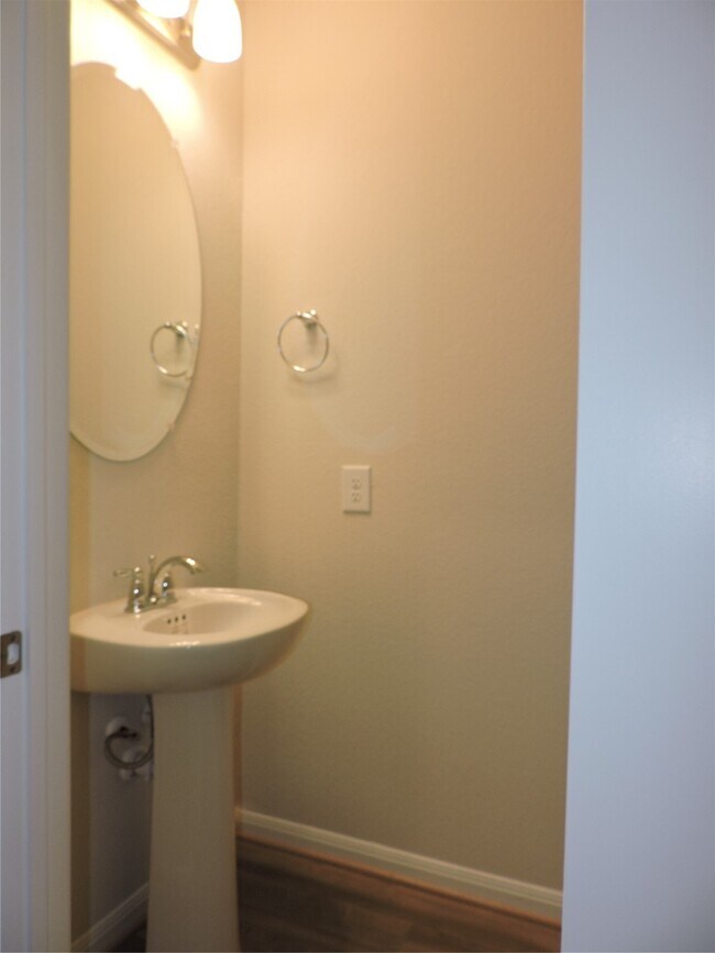 Building Photo - 7219 Cherrybark Oak Dr