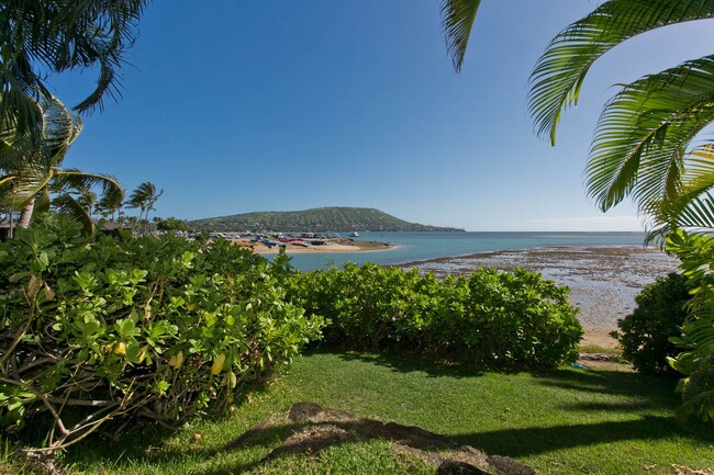 Building Photo - 117C Maunalua Ave