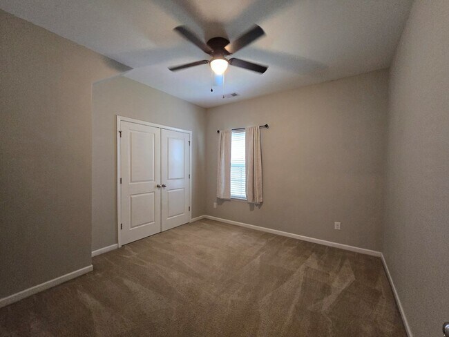Building Photo - 1760 Musket Trail