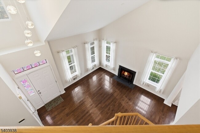 Building Photo - 7 Harvard Cir