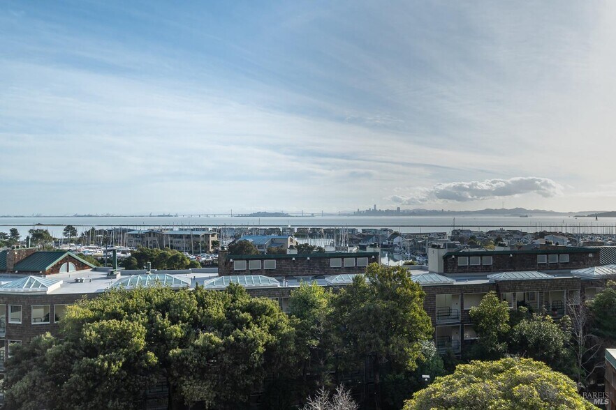 Water Vews - 1201 Brickyard Way